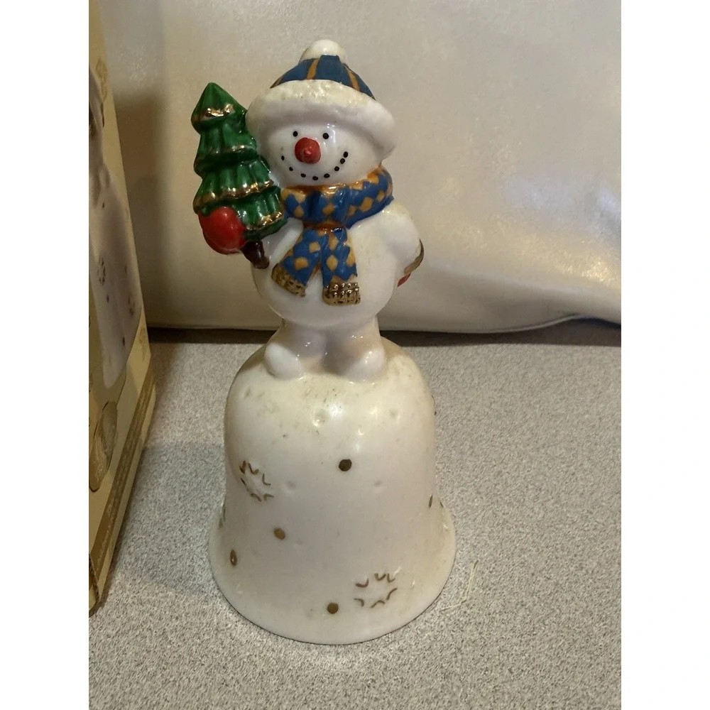 Classic Treasure Porcelain Collectible‎ Snowman Dinner Bell NIB